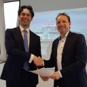 Ondertekening LNG-contract op kantoor van Doeksen op 2 april 2019 - l